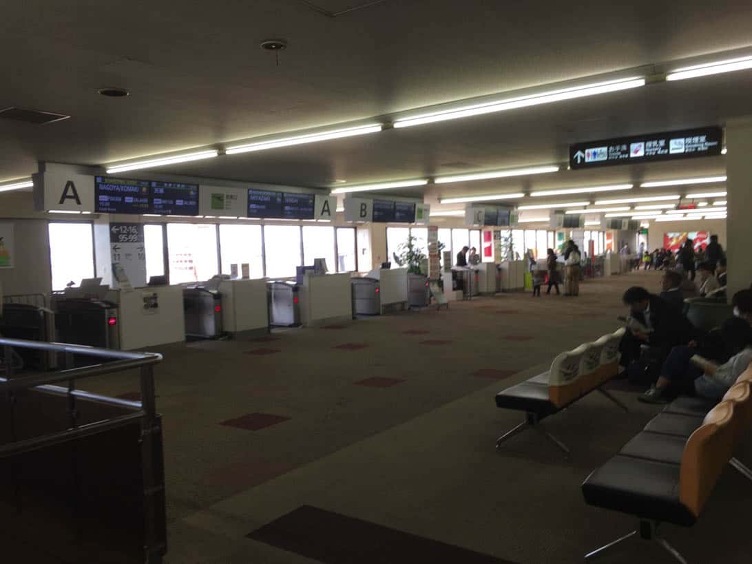 fukuoka-airport-1-terminal-guide-28.jpg Fukuoka airport 1 terminal guide 28