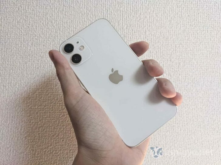 セール 登場から人気沸騰 iPhone12mini 本体 ホワイト スマートフォン本体