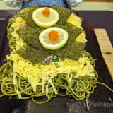 山口・下関の名物「元祖瓦そばたかせ」アツアツの瓦に乗った香ばしい茶そばがおいしい！