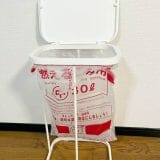 「ゴミ袋ホルダー」なら、袋いっぱいに詰められて交換も簡単。ゴミ箱よりはるかに便利だった