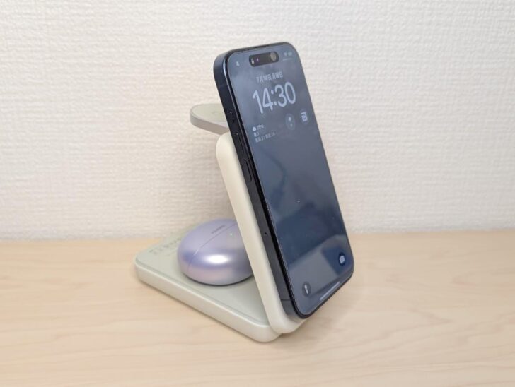 iPhoneとAirPods（もしくは他のワイヤレスイヤホン）の定位置・充電場所がしっかり決まる