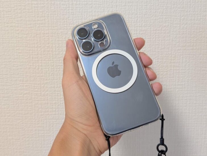 付属のメタルリングでiPhoneでなくともMagSafe対応にできる