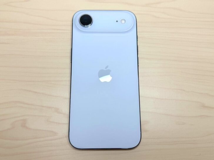 iPhone Air スカイブルー