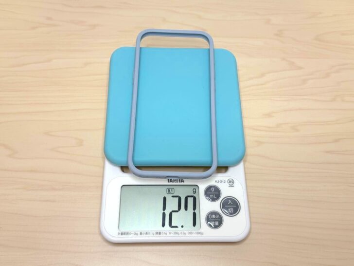 iPhone Airバンパーの重さは12.7g