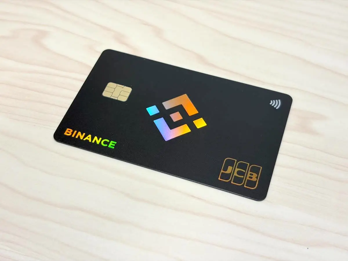 バイナンスカード