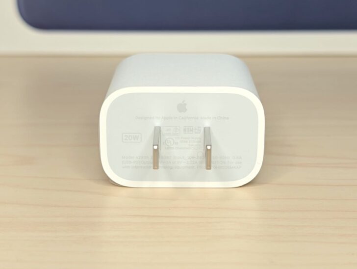 MacBook Neoの充電器は20W